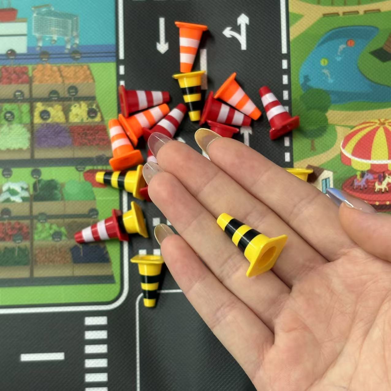 Set Gioco Mini Segnali Stradal - Kids Educational Resources recensione e prezzo